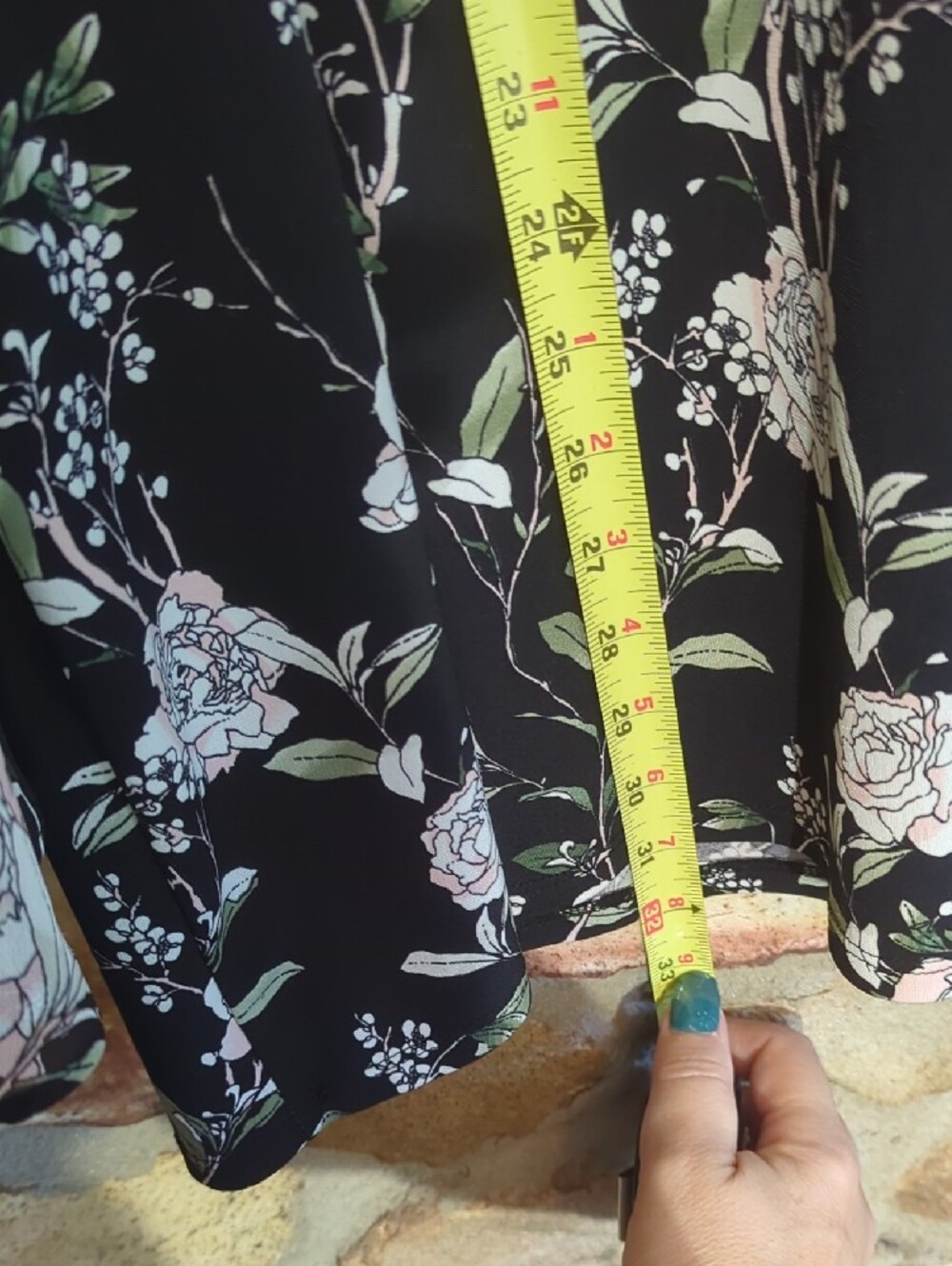Alfani Black Floral Lace Bell Sleeve Tunic - Picture 5 of 8